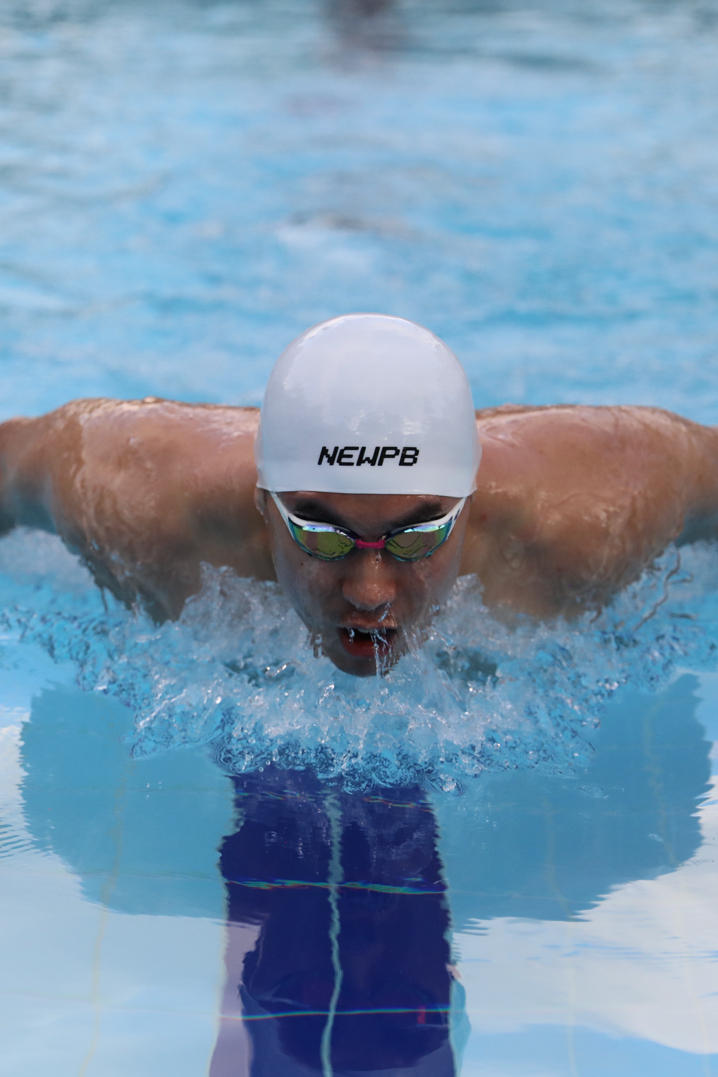 NEWPB™ 4D Soft Dome Swimming Caps (White)